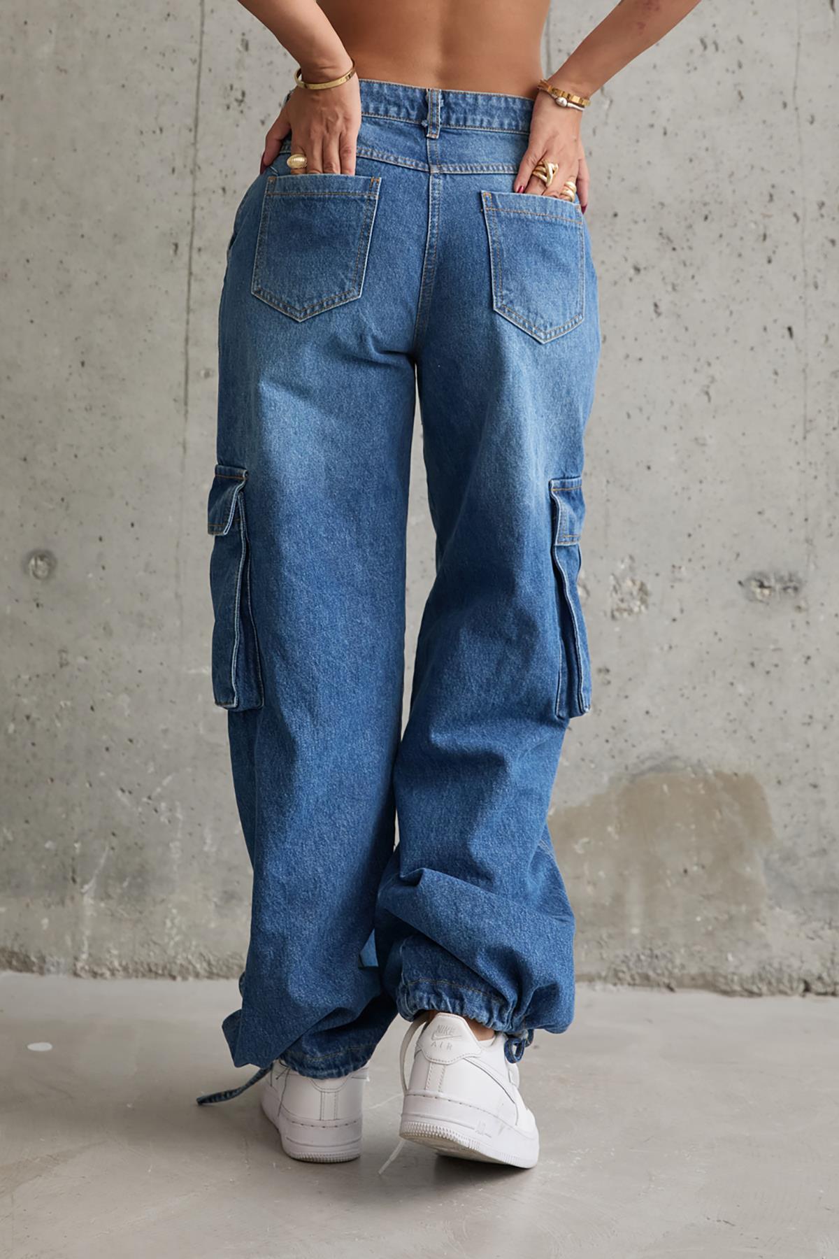 Side Pocket Relaxed Fit Jeans Blue