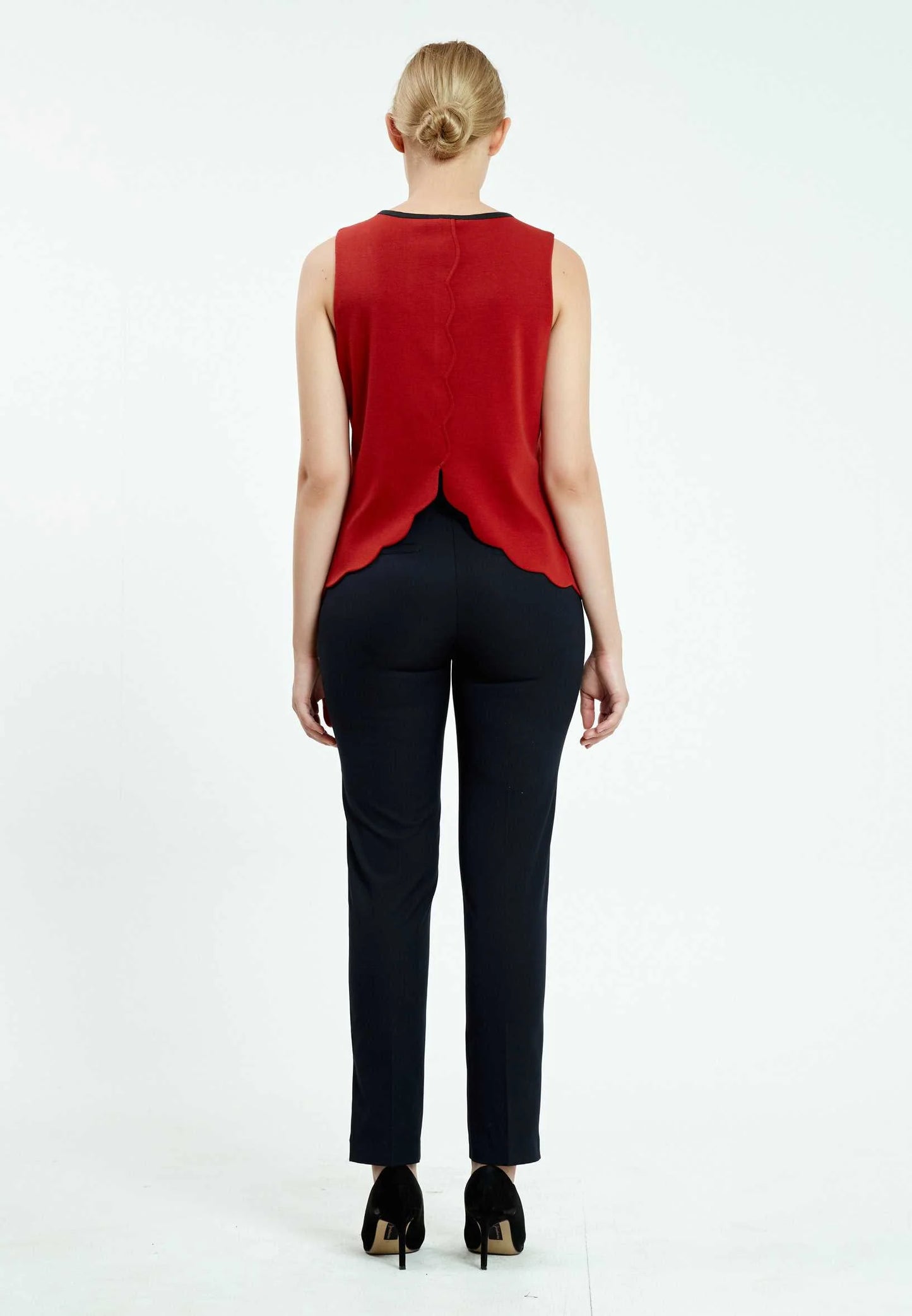 Sleeveless Solid Color Regular Blouse Red