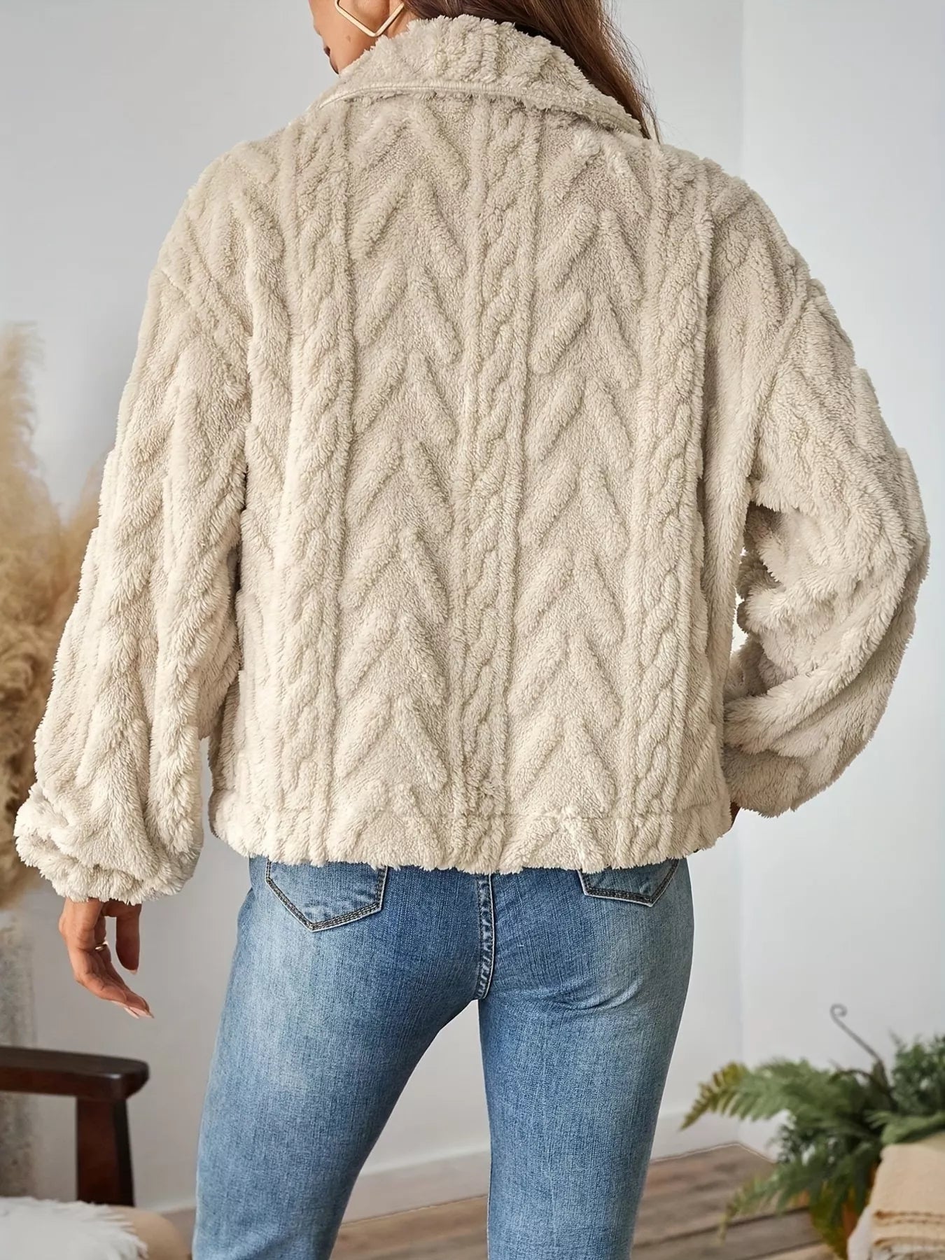 e637693286184222bda46817c7a7930c-Max-Origin