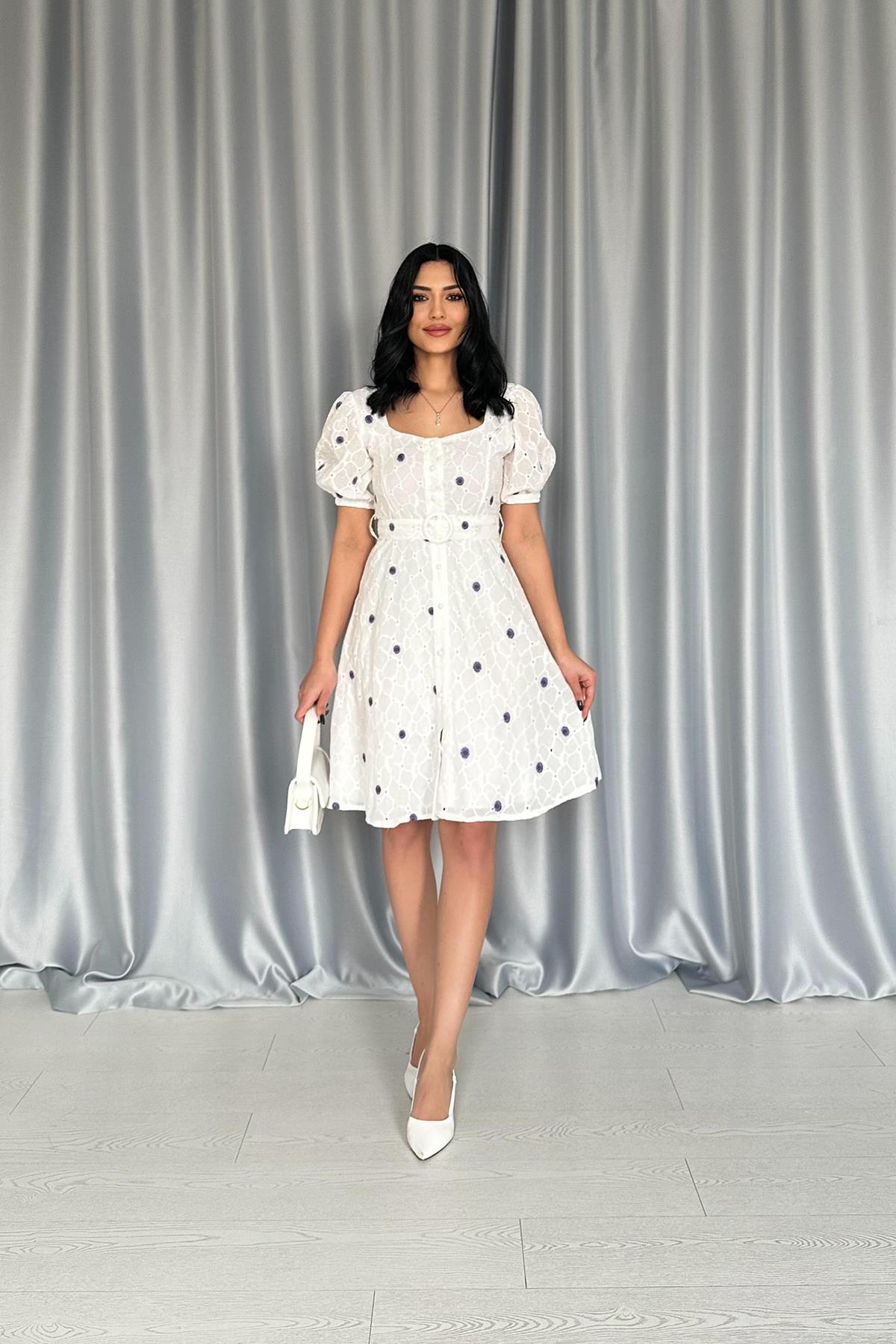 Short Sleeve Knee Length Square Neck Dress With Belt White