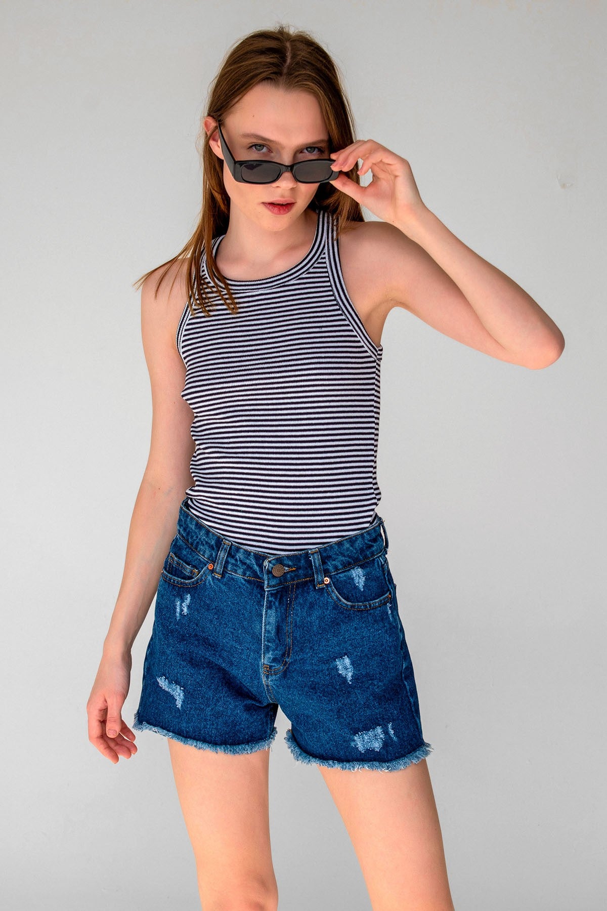 Striped Ribbed Halter Neck Tank Tops Black, White