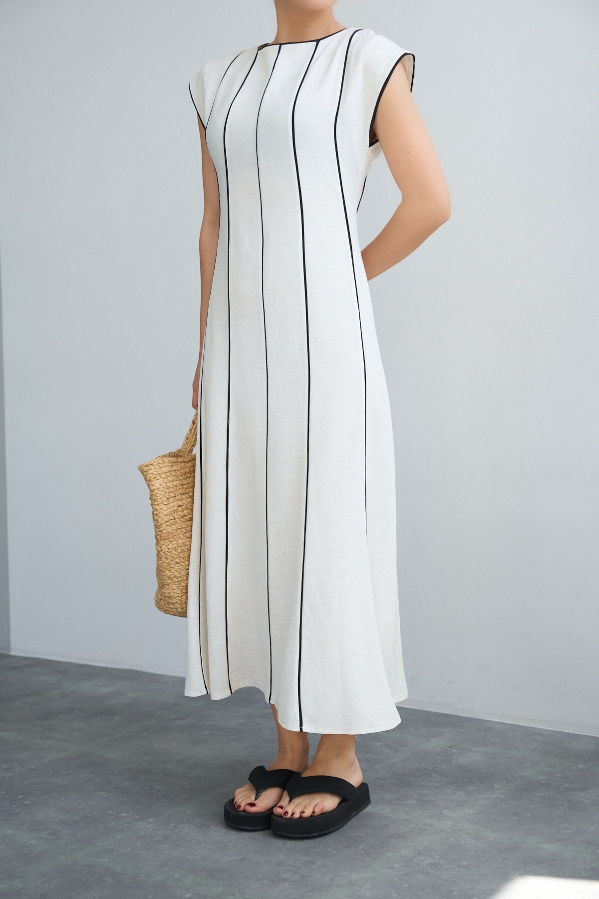 Short Sleeve Striped Dress White, Black