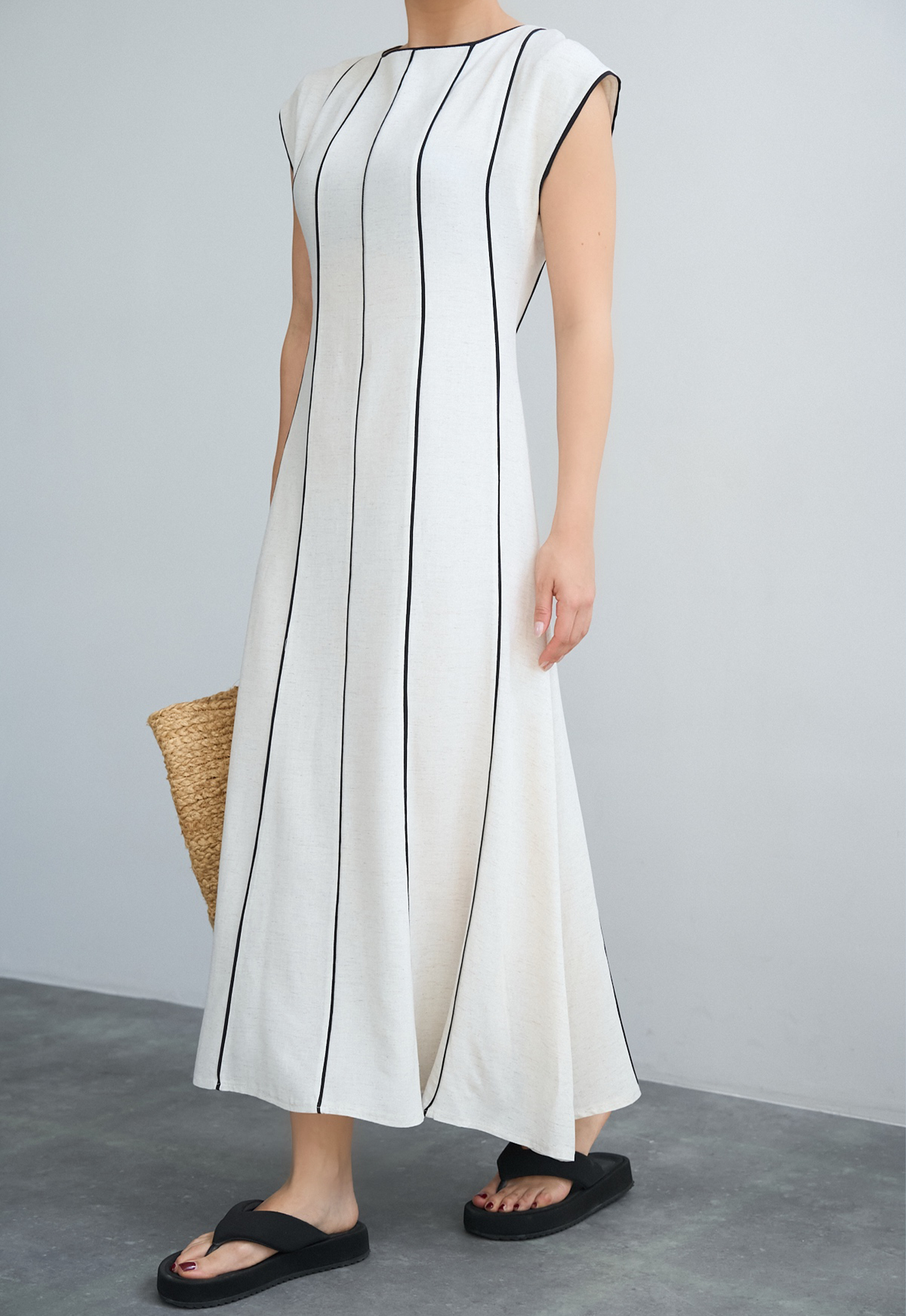 Short Sleeve Striped Dress White, Black