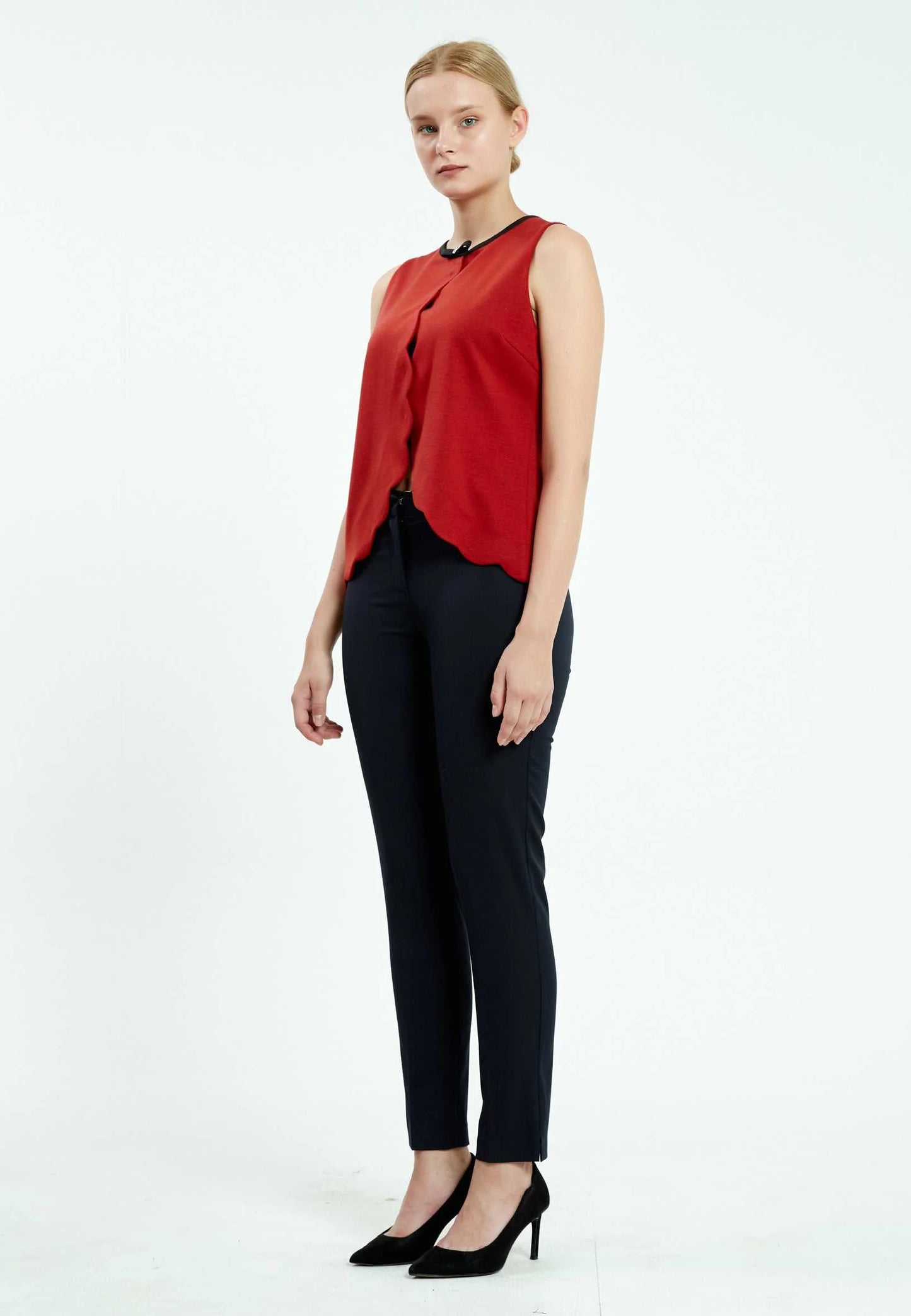 Sleeveless Solid Color Regular Blouse Red